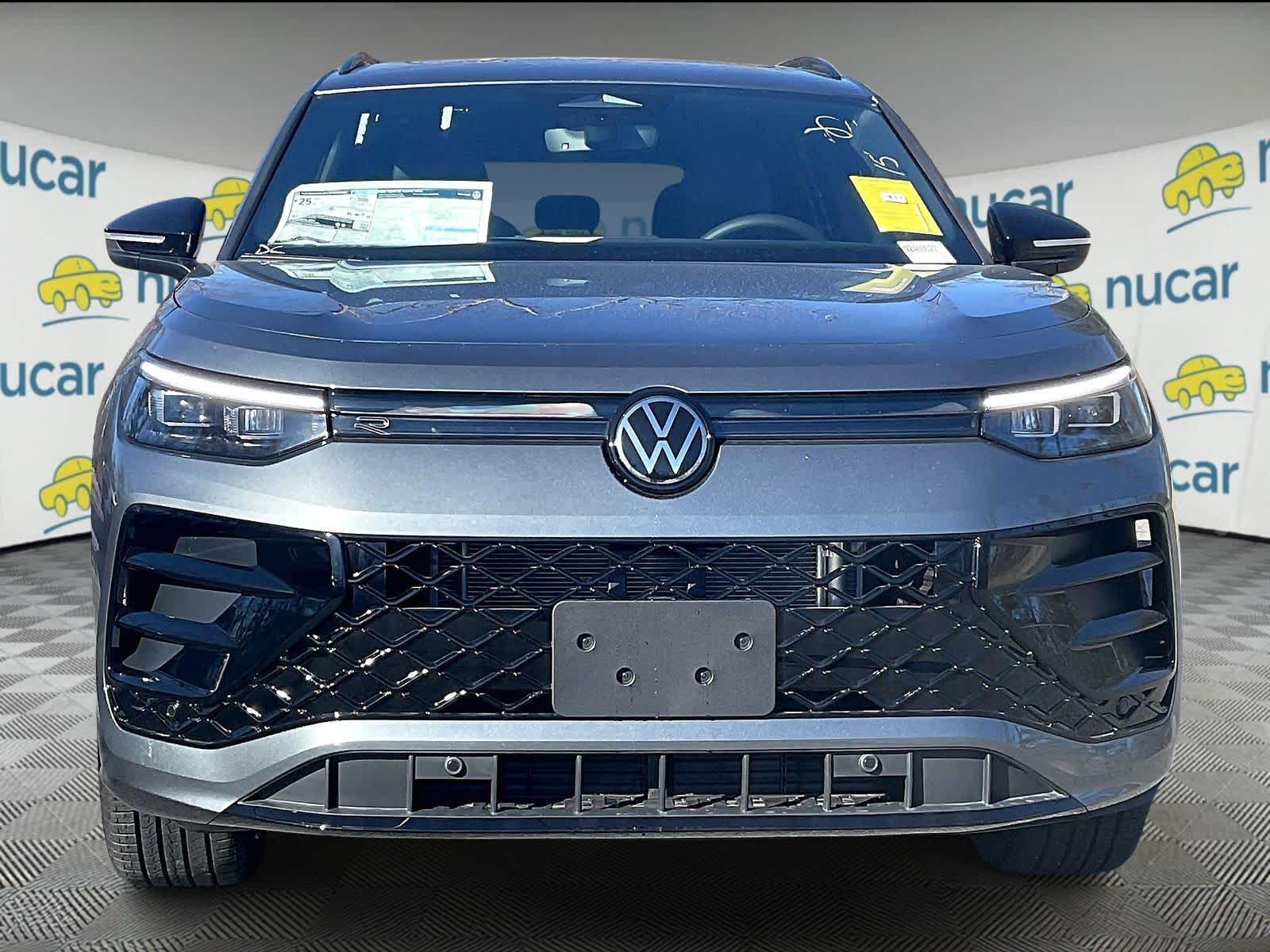 2026 Volkswagen Tiguan SE R-Line Black - Photo 3