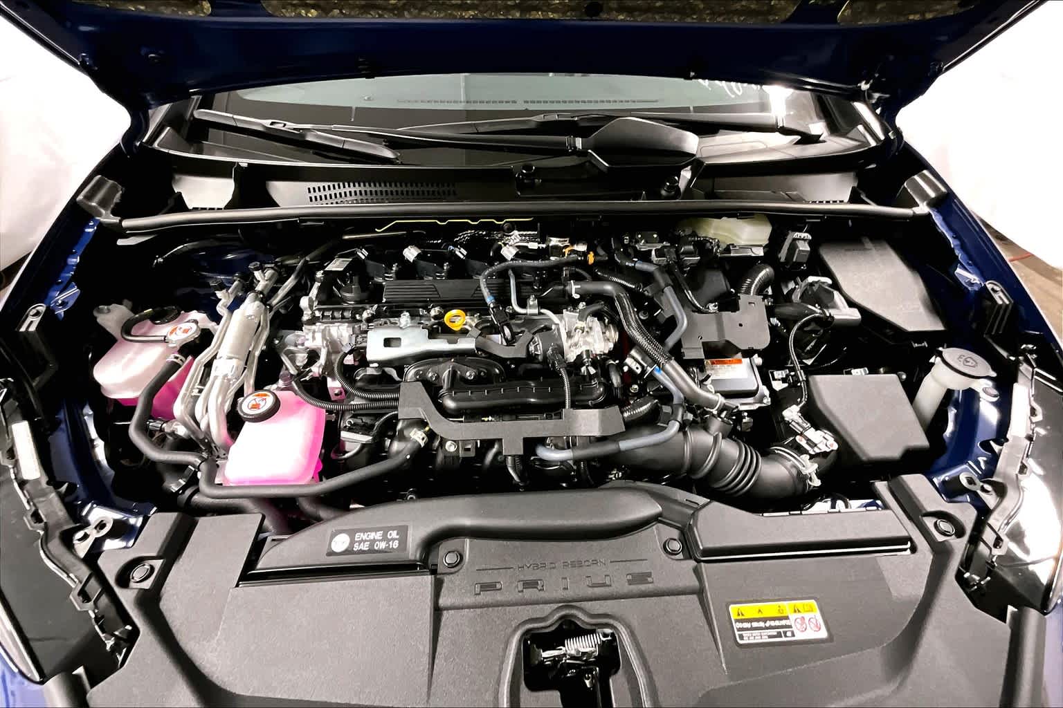 2025 Toyota Prius Plug-In Hybrid XSE Premium - Photo 16
