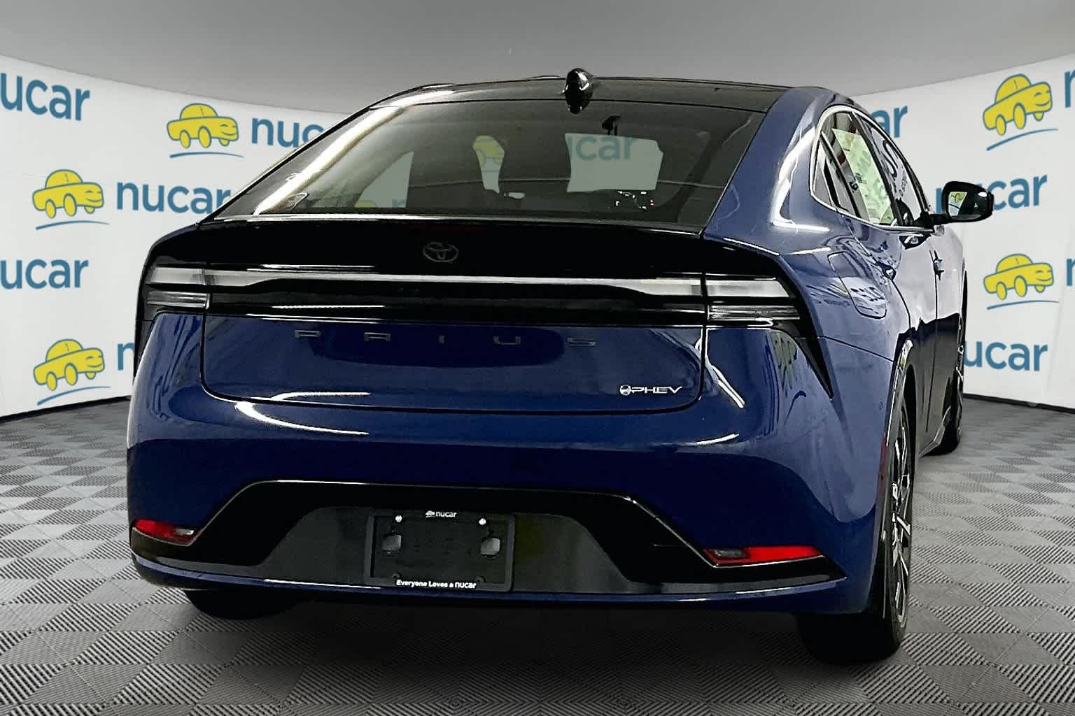 2025 Toyota Prius Plug-In Hybrid XSE Premium - Photo 7