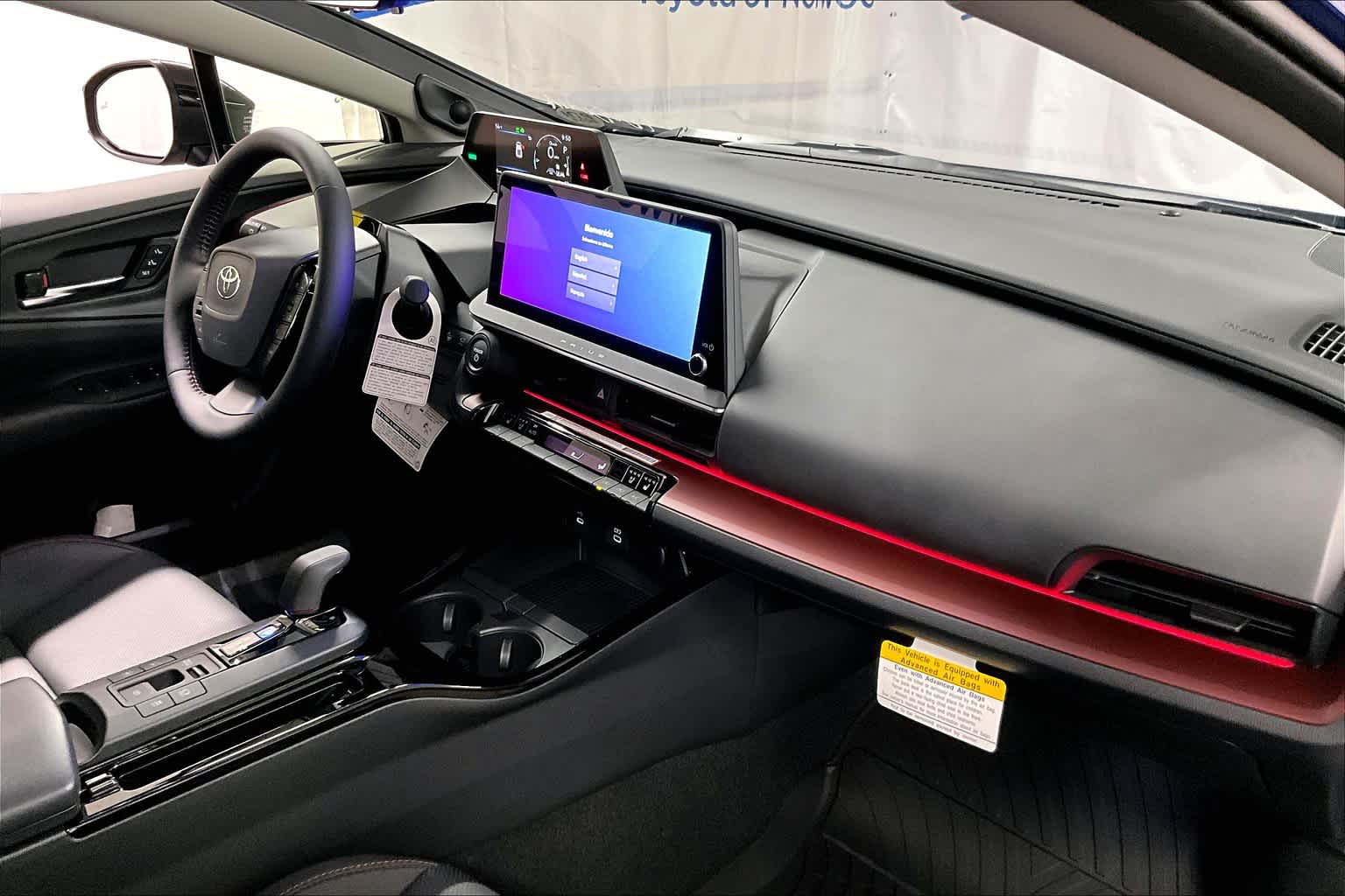 2025 Toyota Prius Plug-In Hybrid XSE Premium - Photo 10