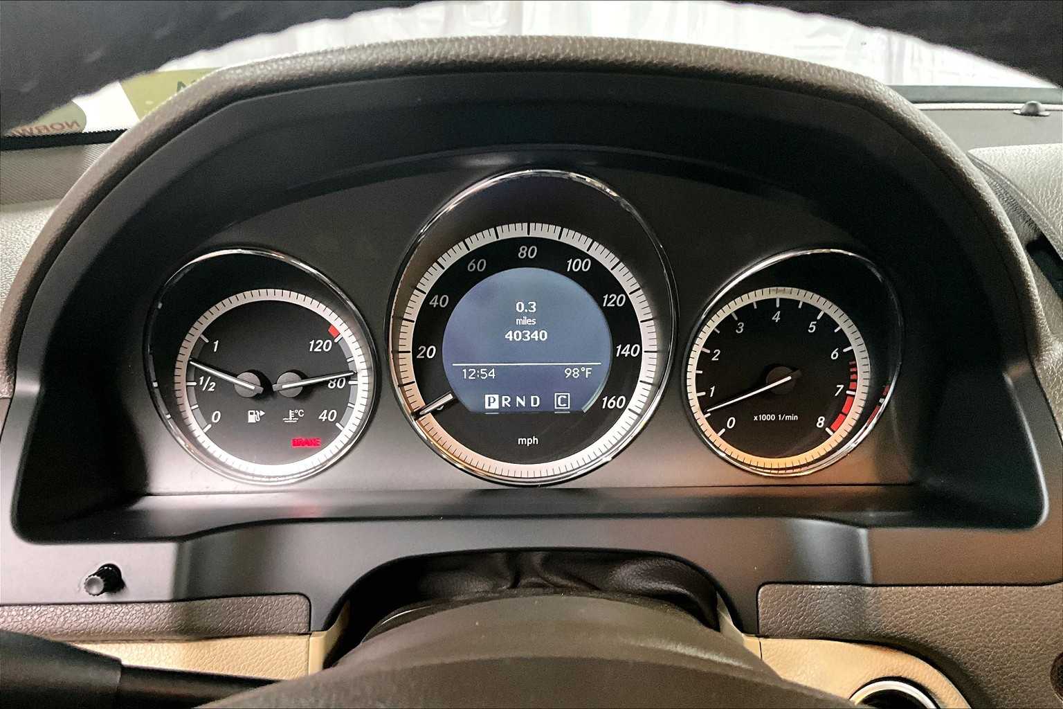 2010 Mercedes-Benz C-Class C 300 Sport - Photo 24