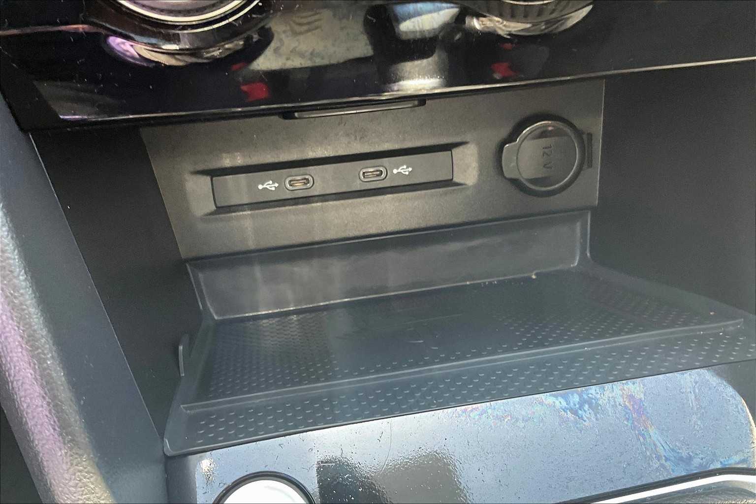2024 Volkswagen Taos SE - Photo 26