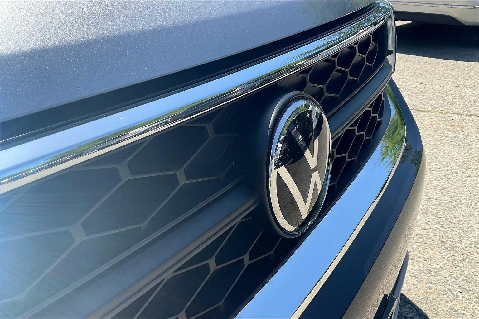 2024 Volkswagen Taos SE - Photo 31