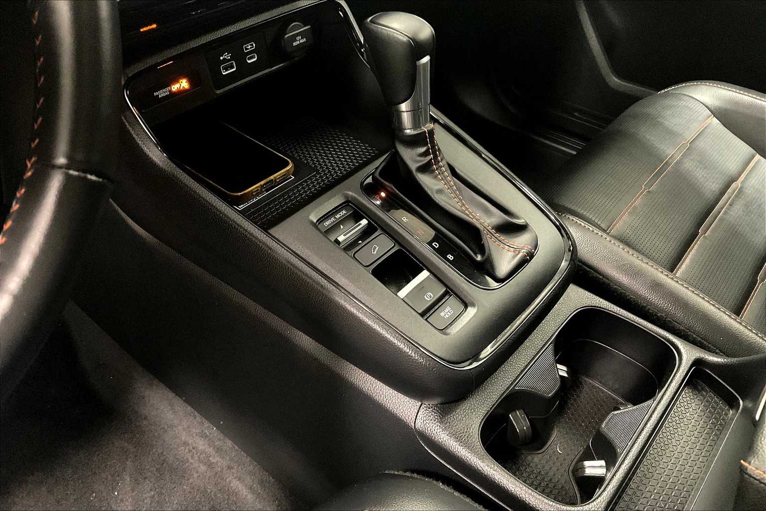 2023 Honda CR-V Hybrid Sport Touring - Photo 21