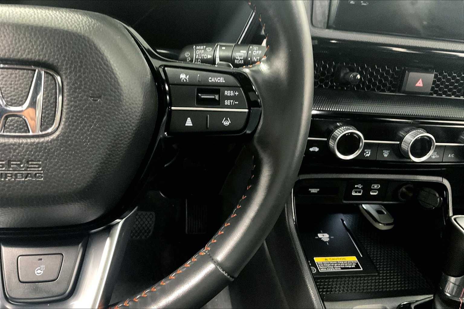 2023 Honda CR-V Hybrid Sport Touring - Photo 25