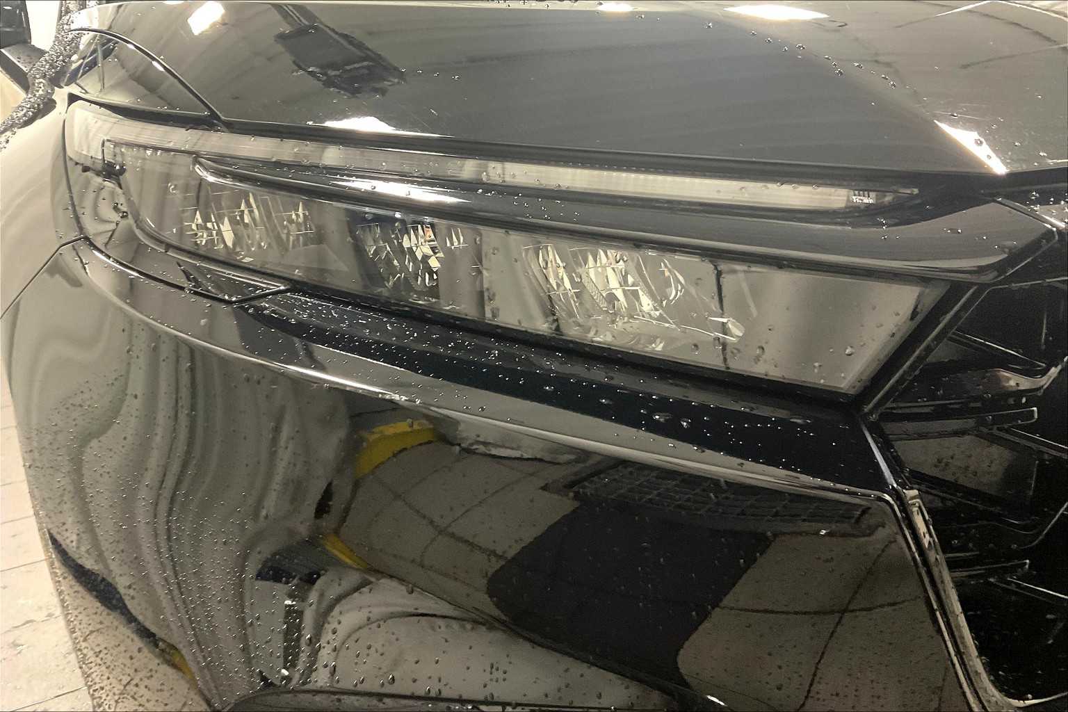 2023 Honda CR-V Hybrid Sport Touring - Photo 34