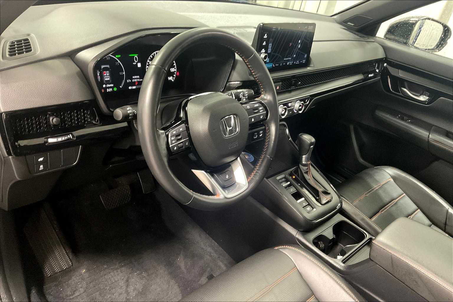 2023 Honda CR-V Hybrid Sport Touring - Photo 8
