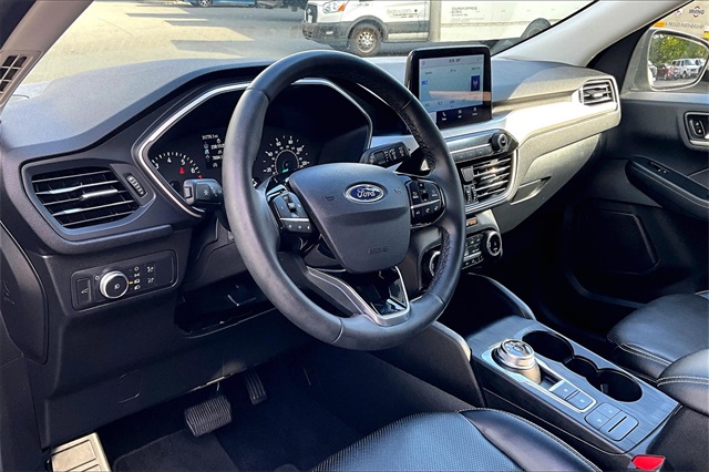 2022 Ford Escape SEL - Photo 14