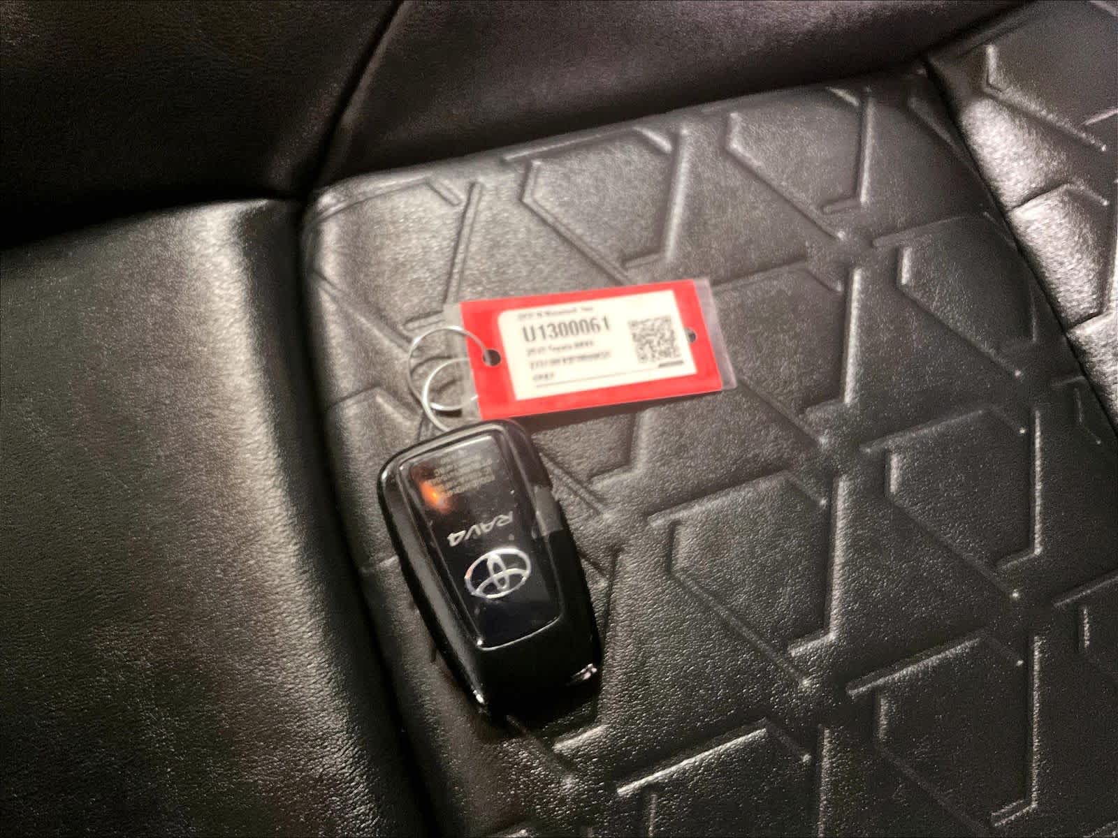 2019 Toyota RAV4 Adventure - Photo 31