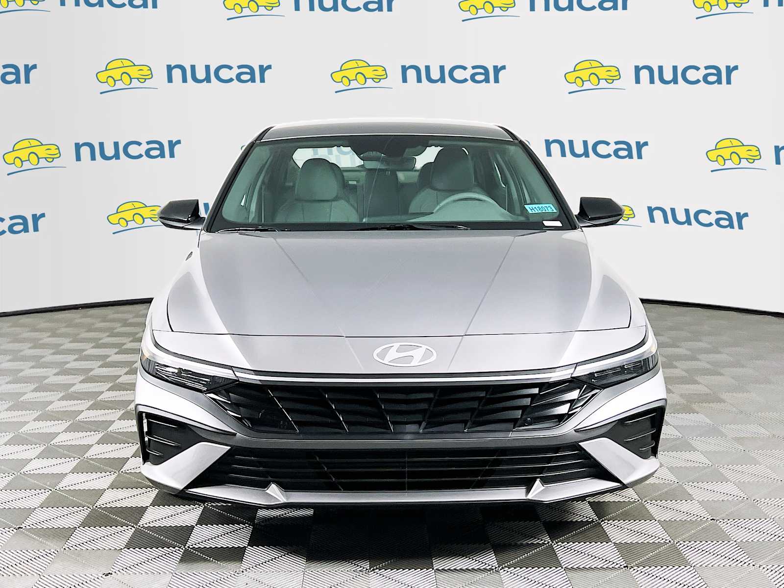 2025 Hyundai Elantra SEL Sport - Photo 2