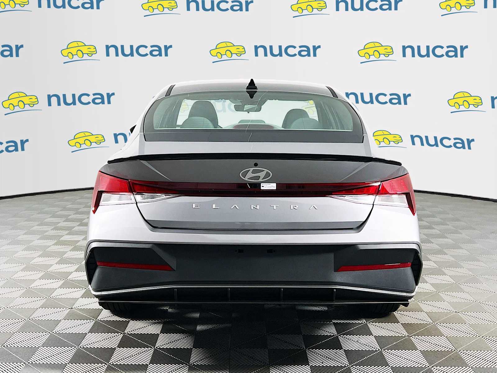 2025 Hyundai Elantra SEL Sport - Photo 5
