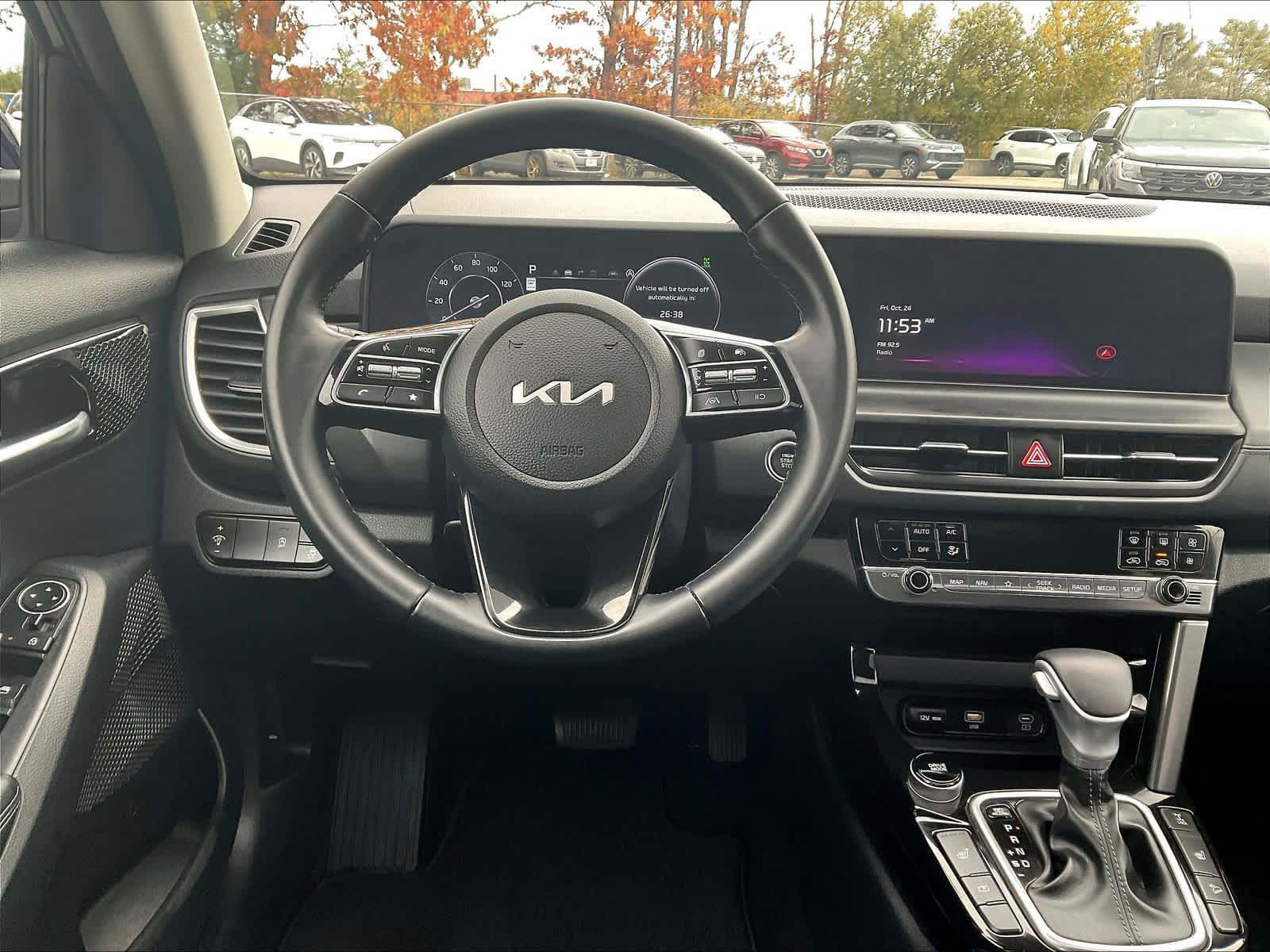 2024 Kia Seltos EX - Photo 17