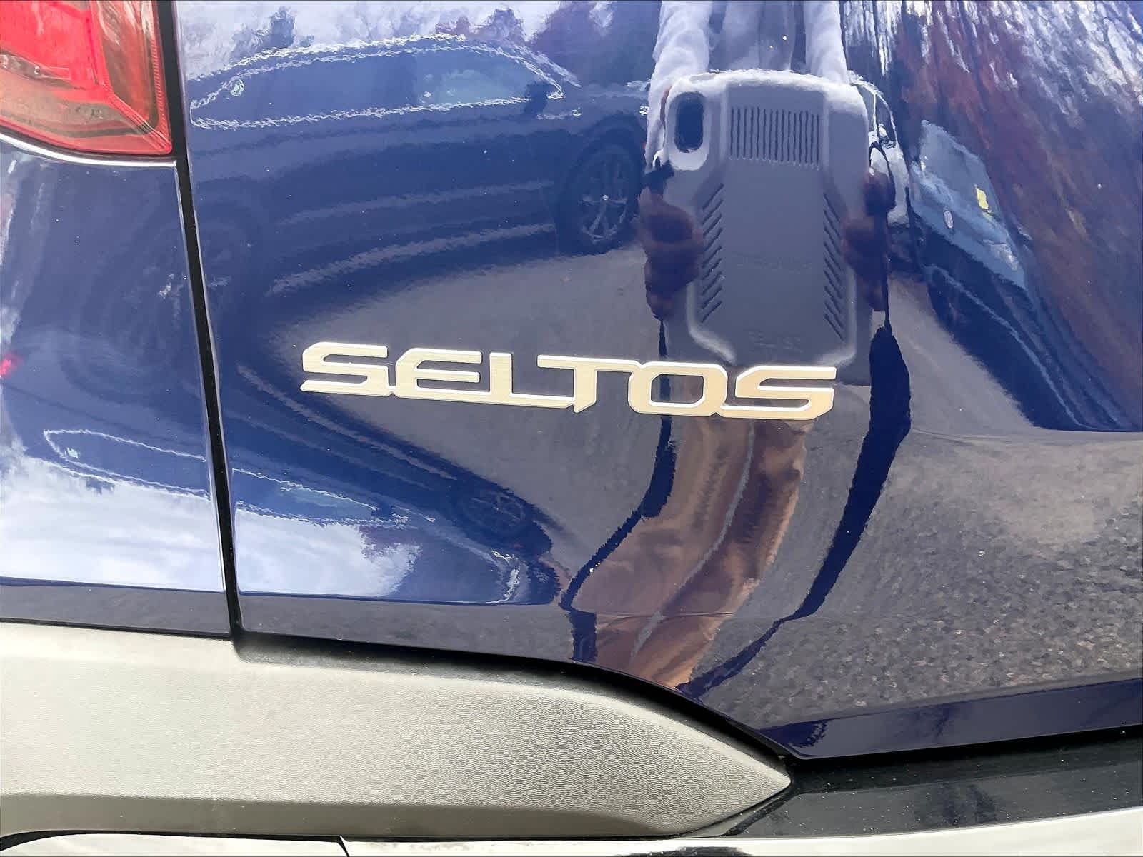 2024 Kia Seltos EX - Photo 28