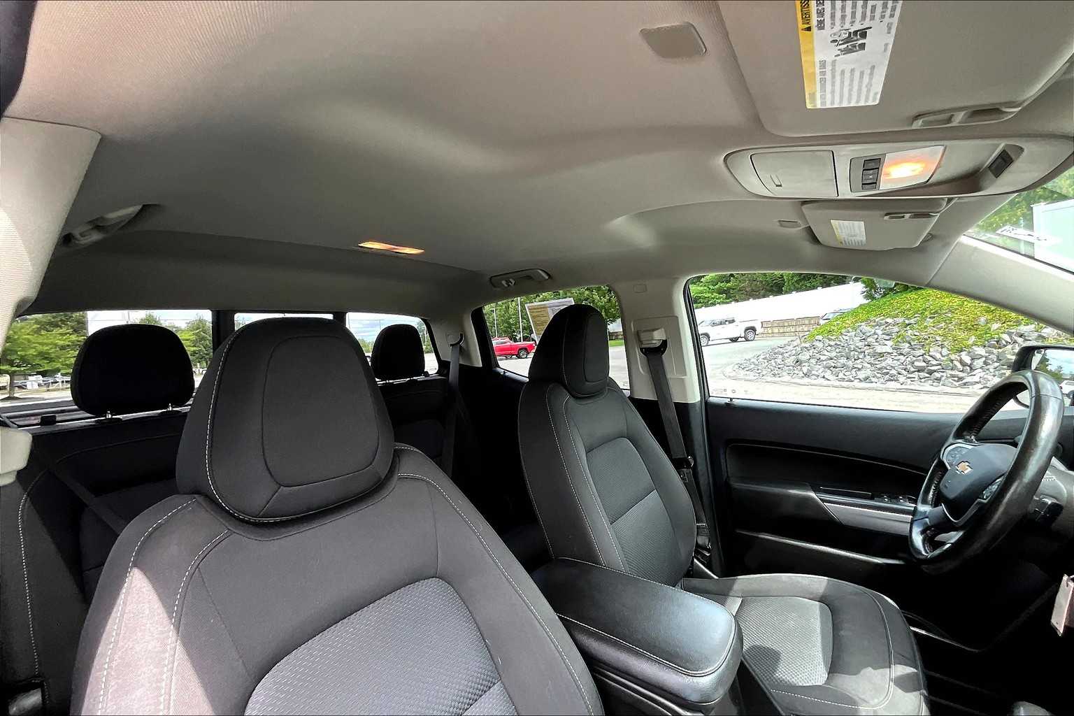2021 Chevrolet Colorado 4WD LT - Photo 22