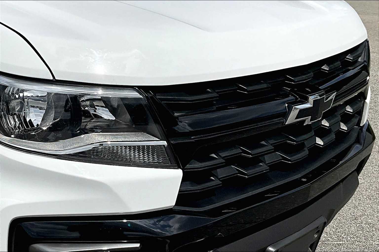2021 Chevrolet Colorado 4WD LT - Photo 33