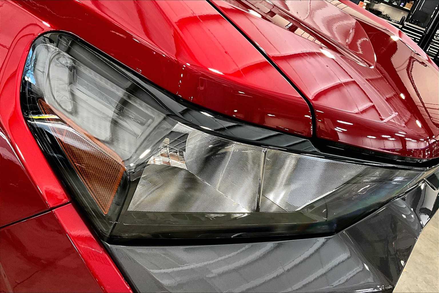 2023 Chevrolet Colorado 4WD LT - Photo 34