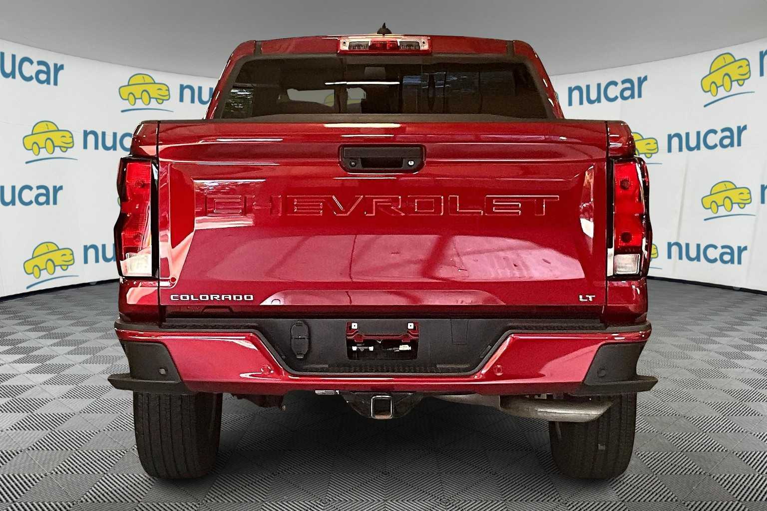 2023 Chevrolet Colorado 4WD LT - Photo 5