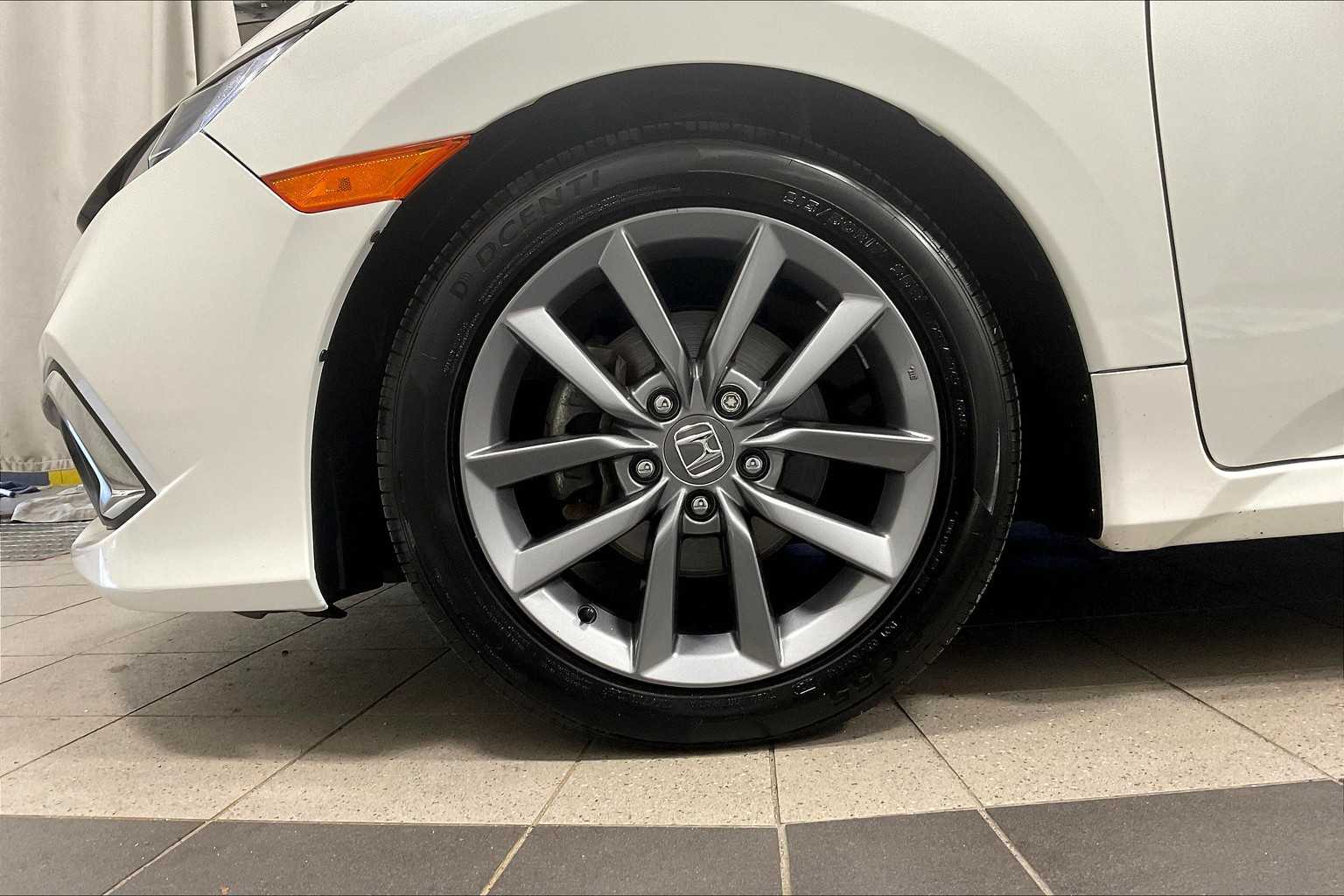 2021 Honda Civic EX - Photo 7