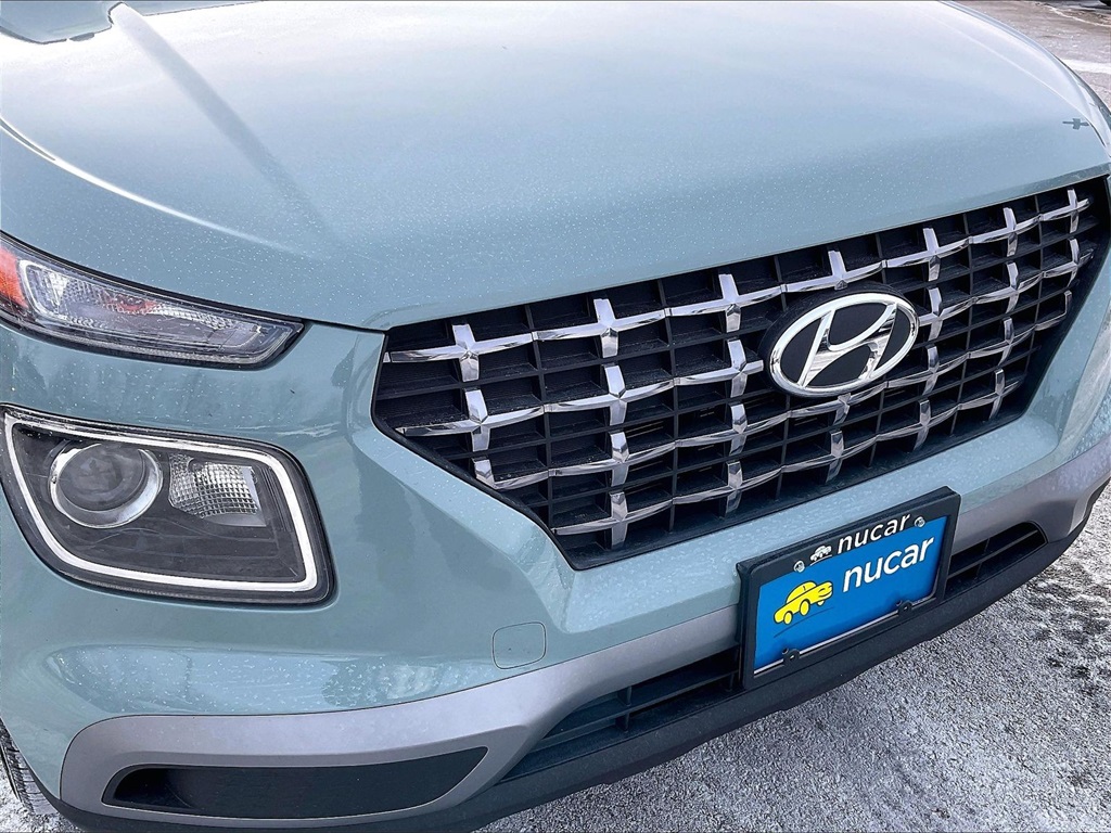 2025 Hyundai Venue SEL - Photo 29