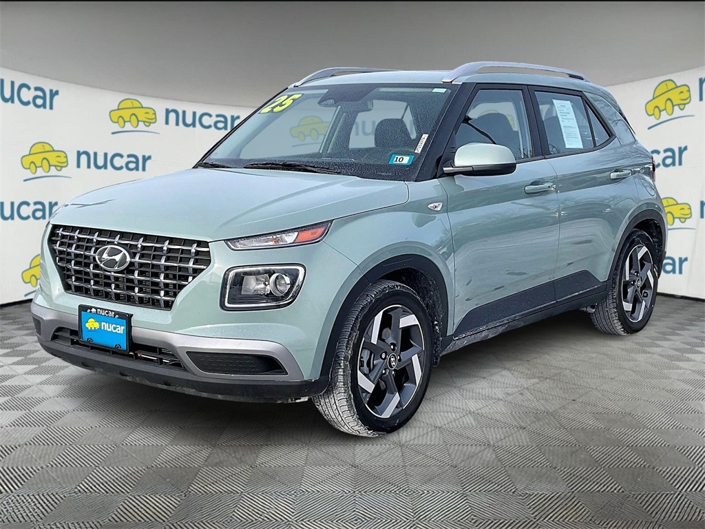 2025 Hyundai Venue SEL - Photo 3
