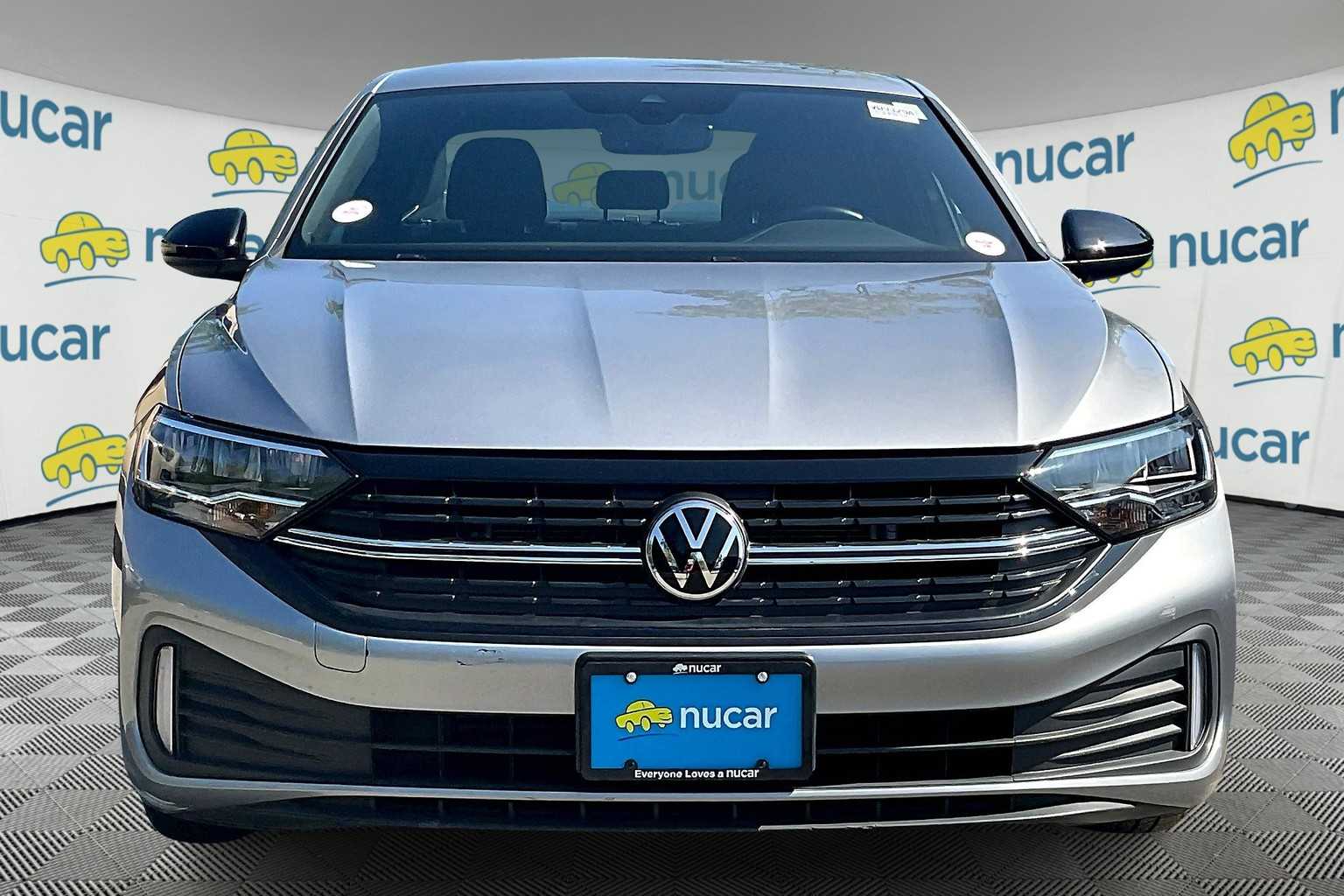 2022 Volkswagen Jetta Sport - Photo 2