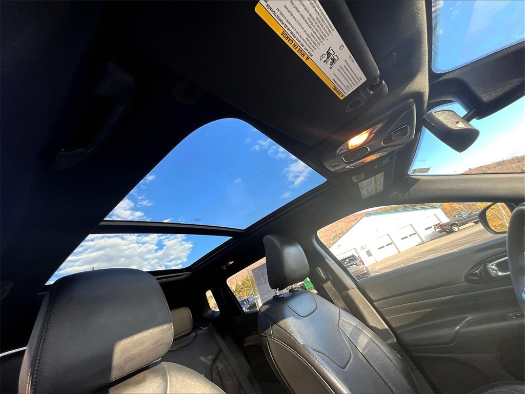 2023 Jeep Compass (Red) Edition - Photo 22