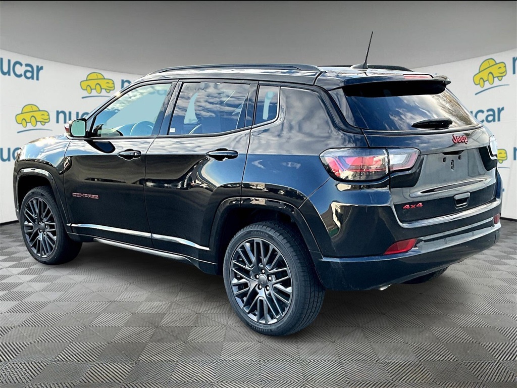 2023 Jeep Compass (Red) Edition - Photo 4