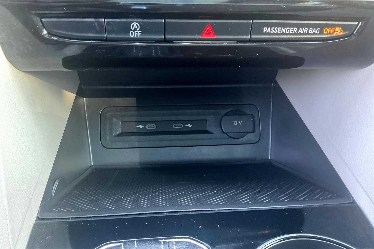 2023 Volkswagen Atlas 3.6L V6 SEL - Photo 27