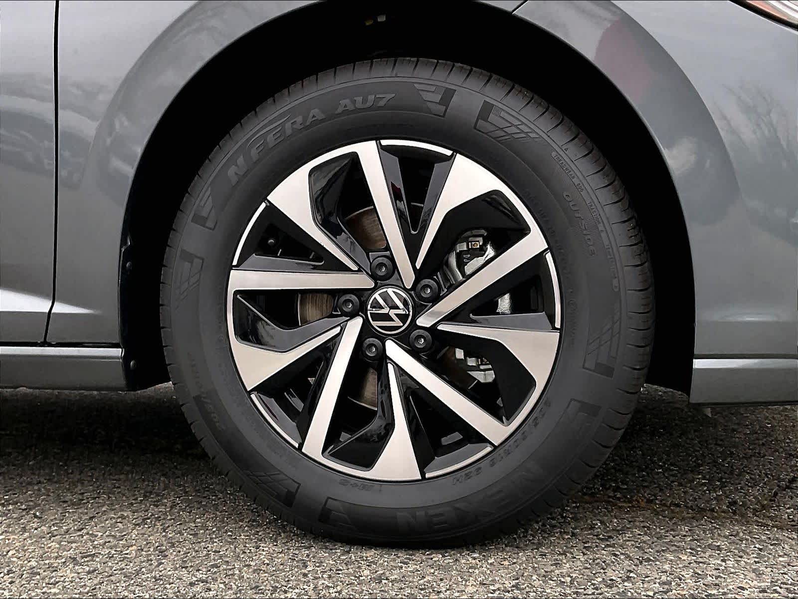 2025 Volkswagen Jetta S - Photo 8