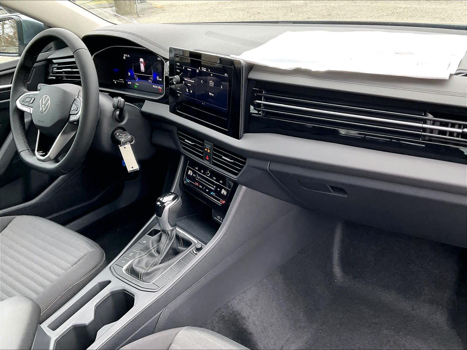 2025 Volkswagen Jetta S - Photo 10