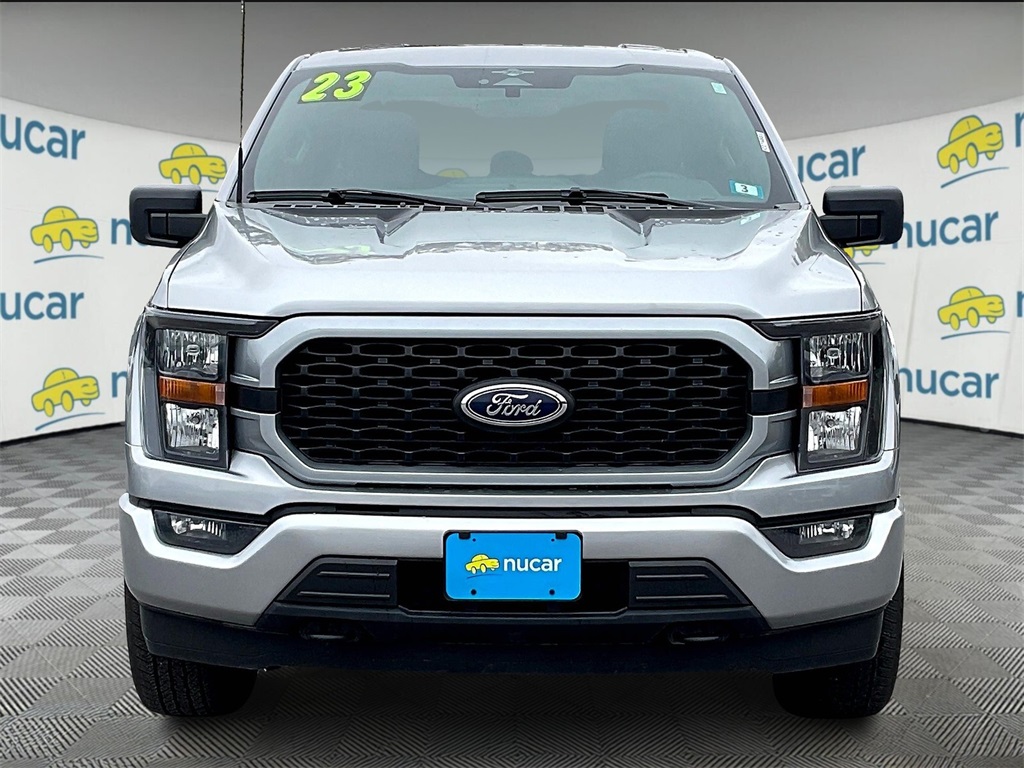 2023 Ford F-150 XL - Photo 2