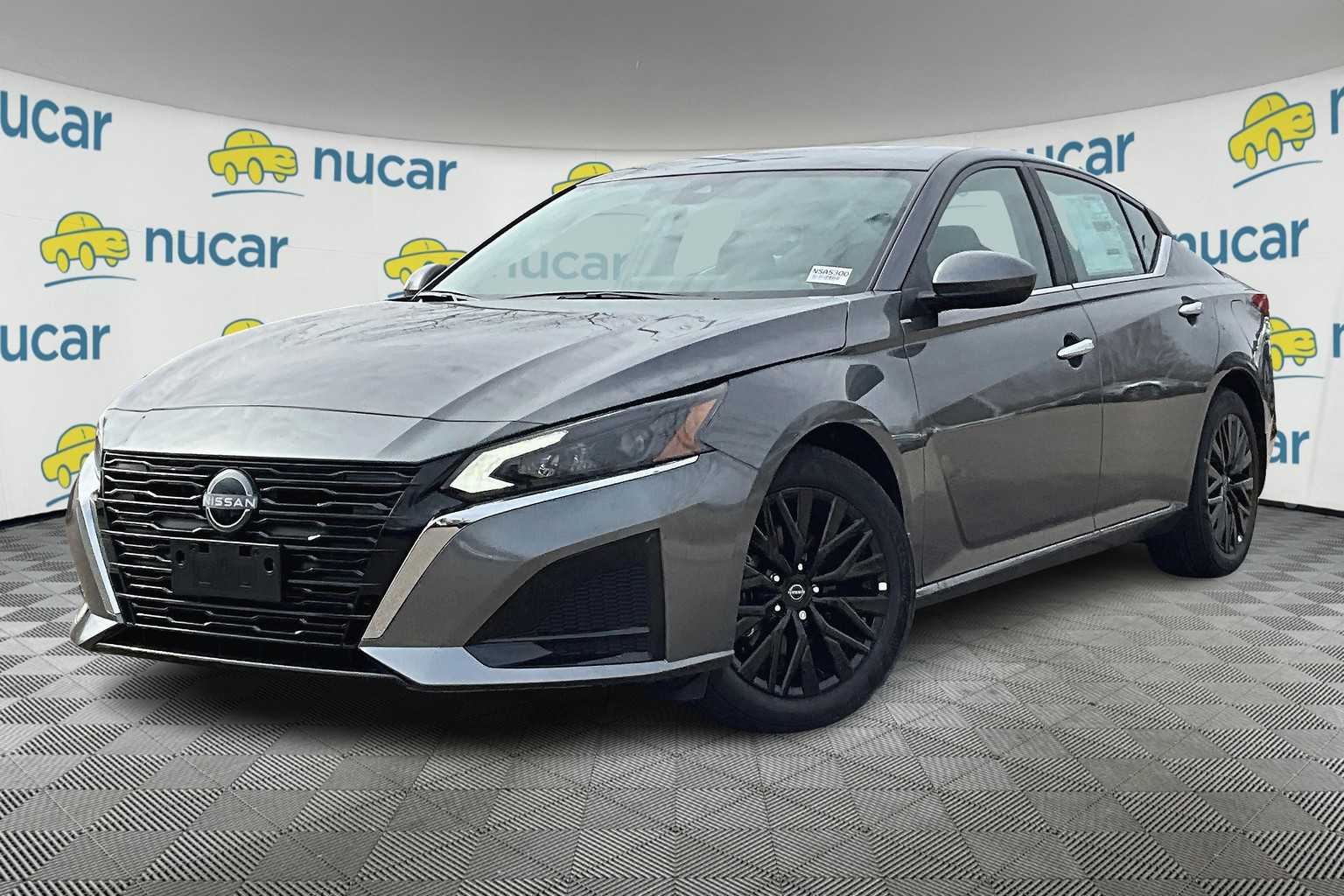 2025 Nissan Altima SV - Photo 4