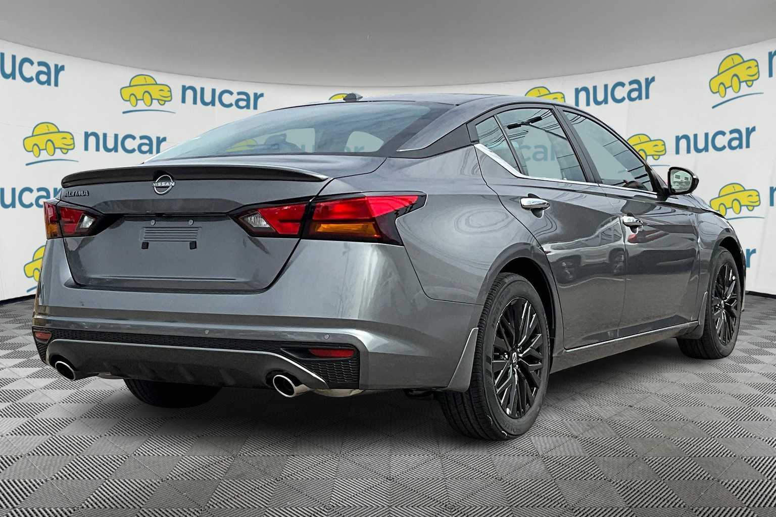 2025 Nissan Altima SV - Photo 7