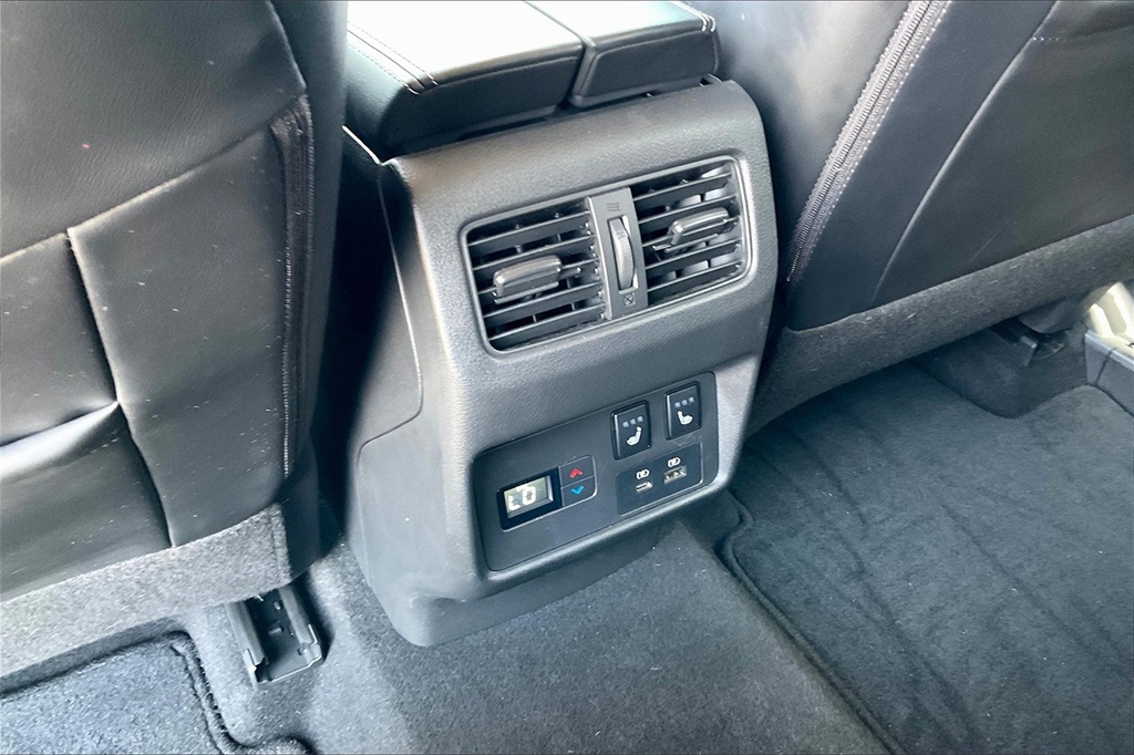 2023 Nissan Rogue Platinum - Photo 27