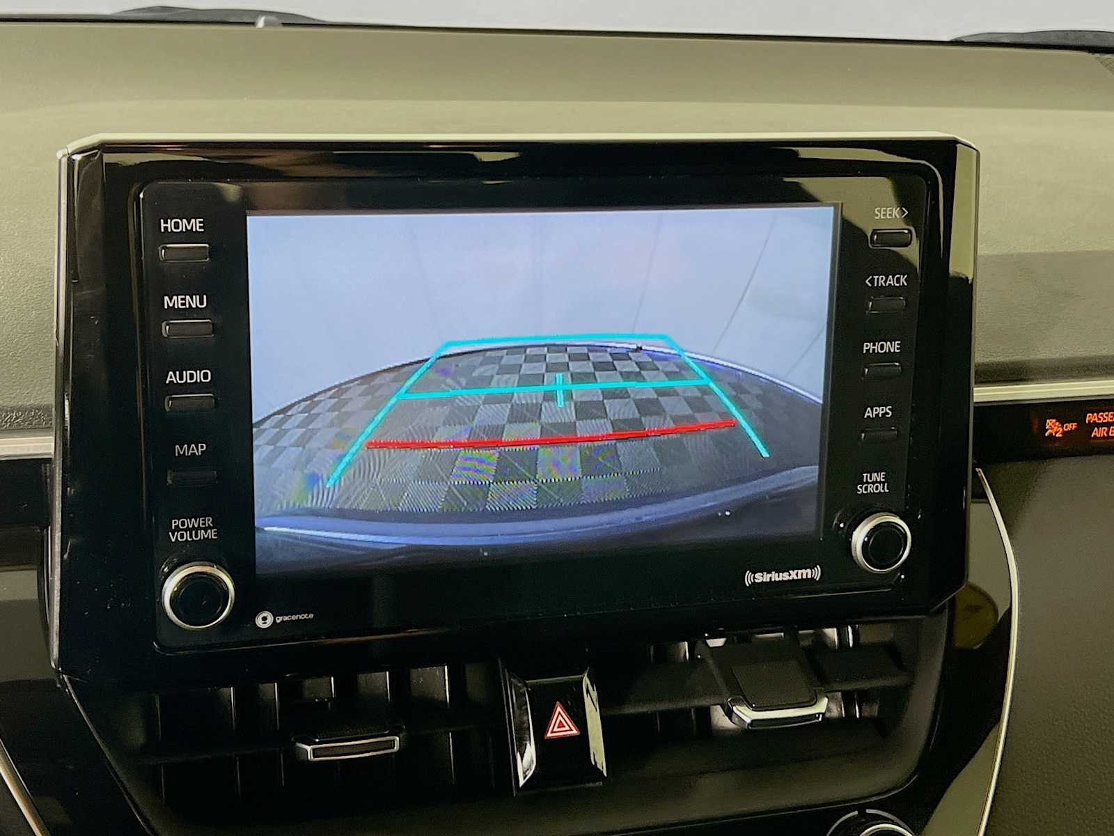 2022 Toyota Corolla SE - Photo 13