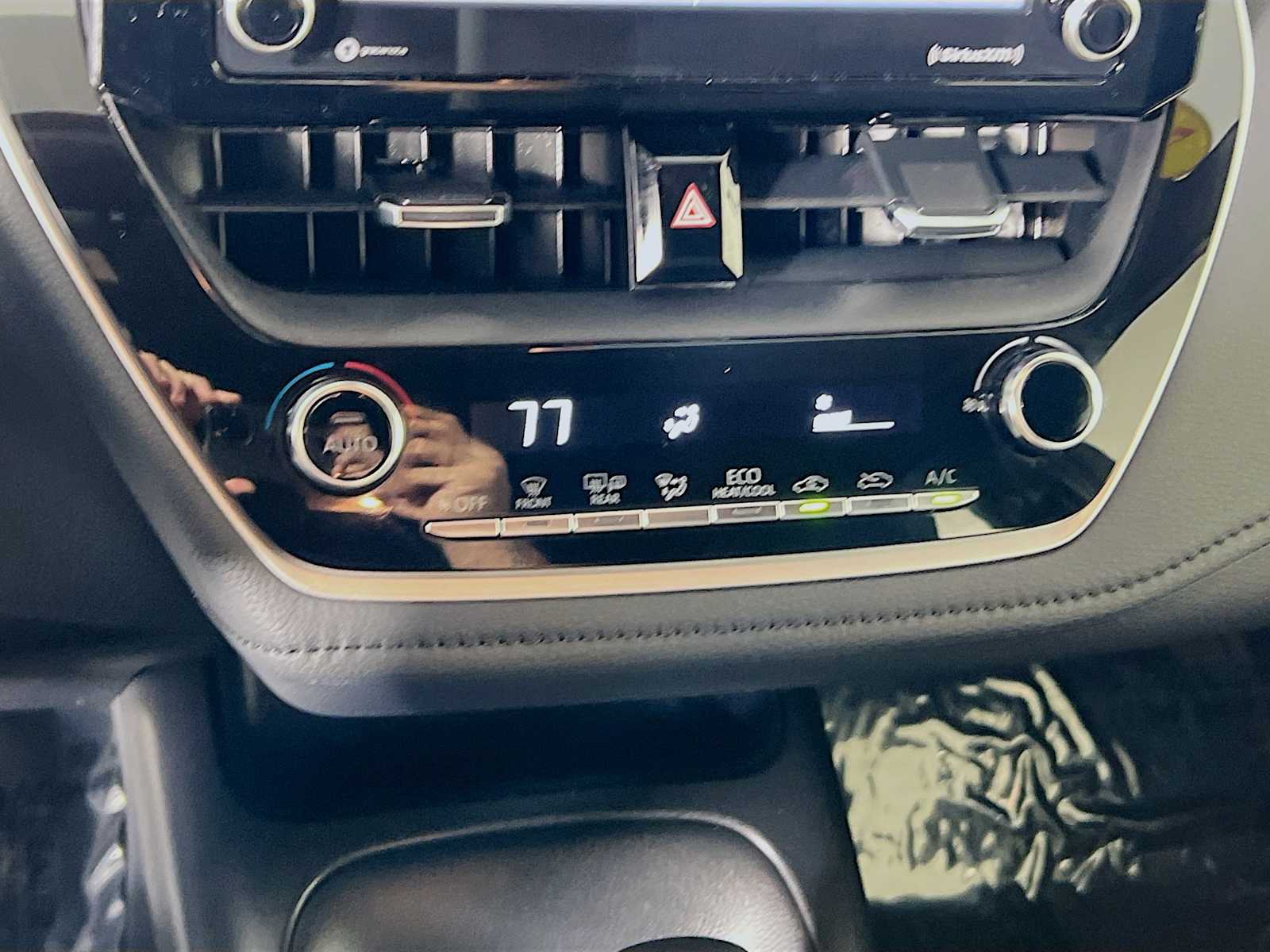 2022 Toyota Corolla SE - Photo 15