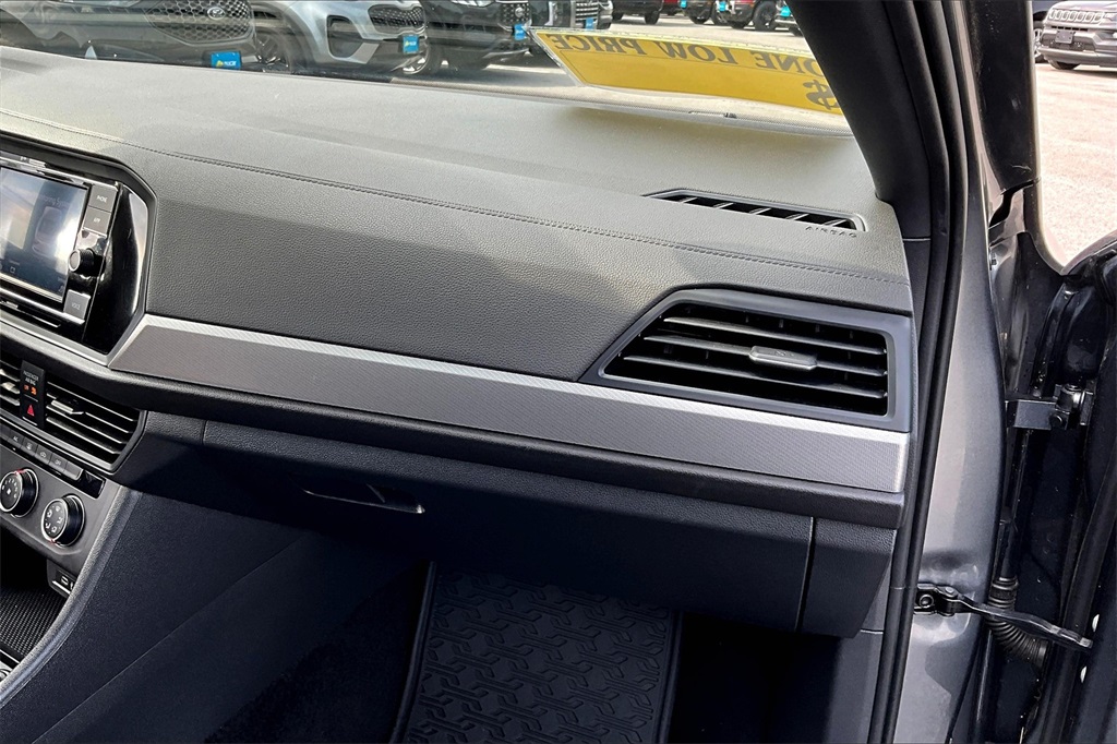 2023 Volkswagen Jetta 1.5T Sport - Photo 13