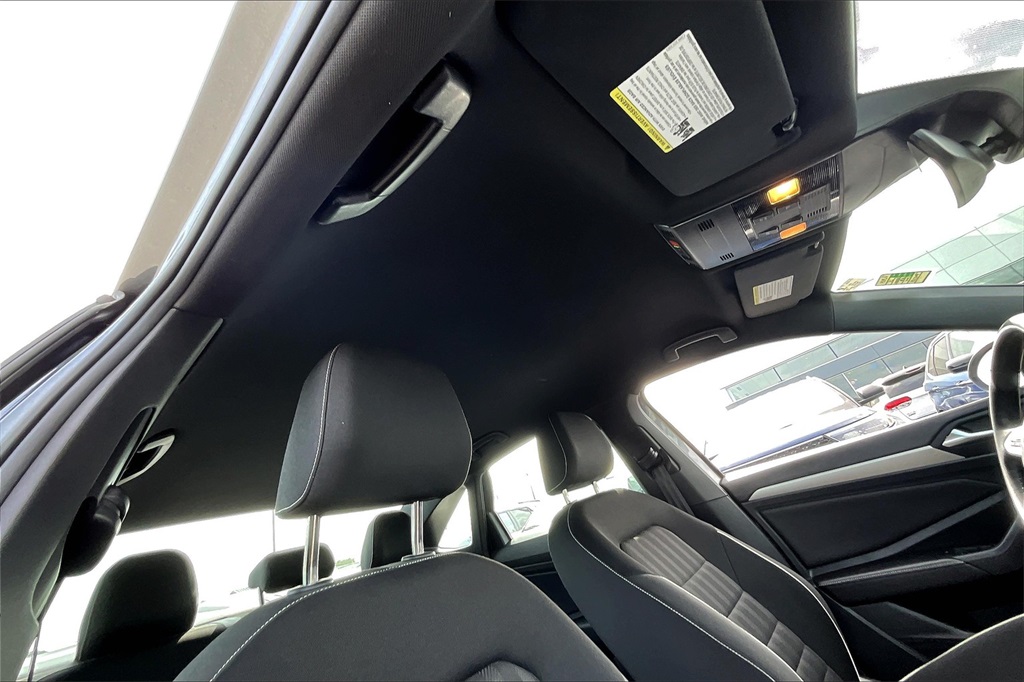 2023 Volkswagen Jetta 1.5T Sport - Photo 22