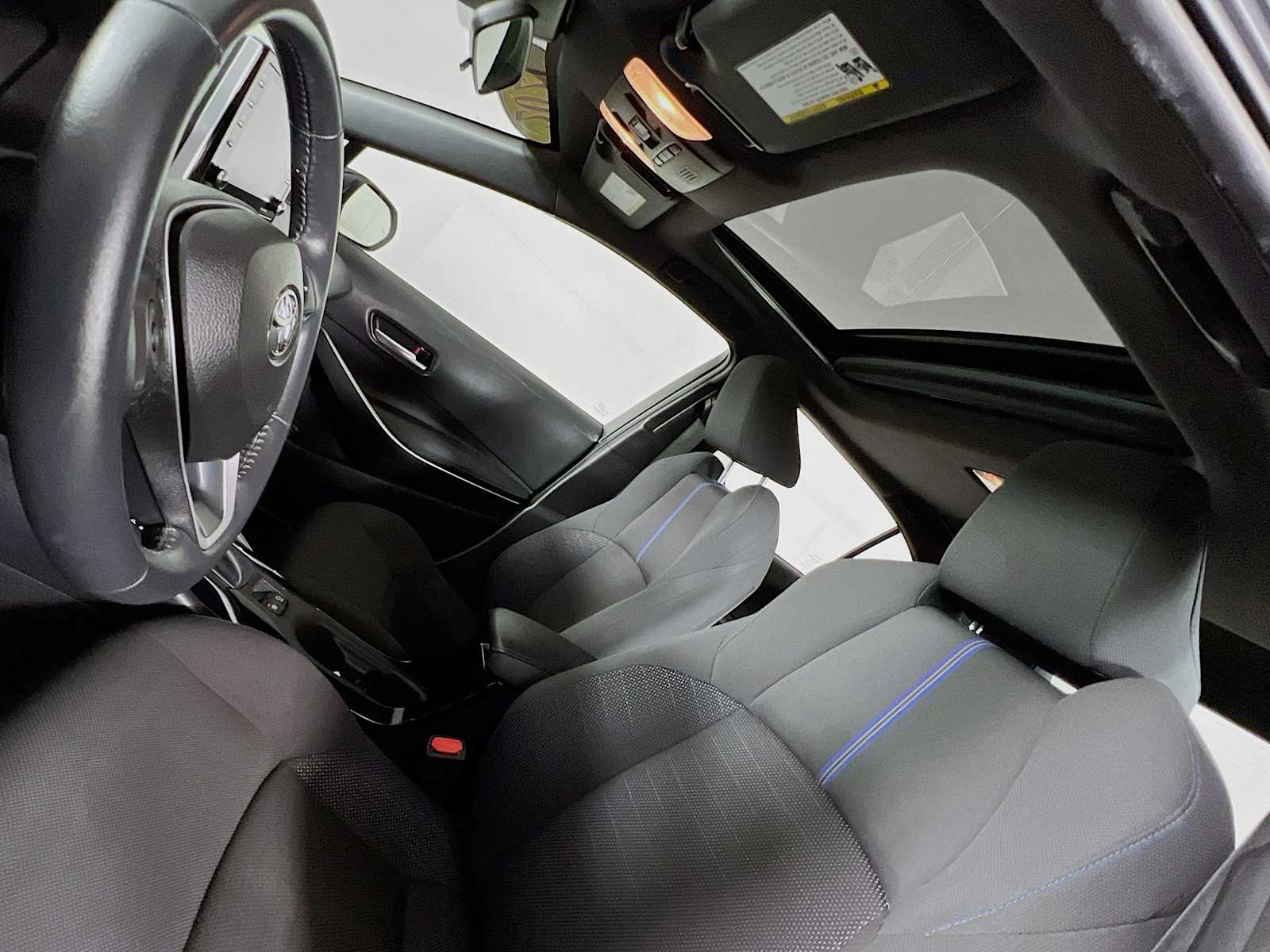 2021 Toyota Corolla SE - Photo 21