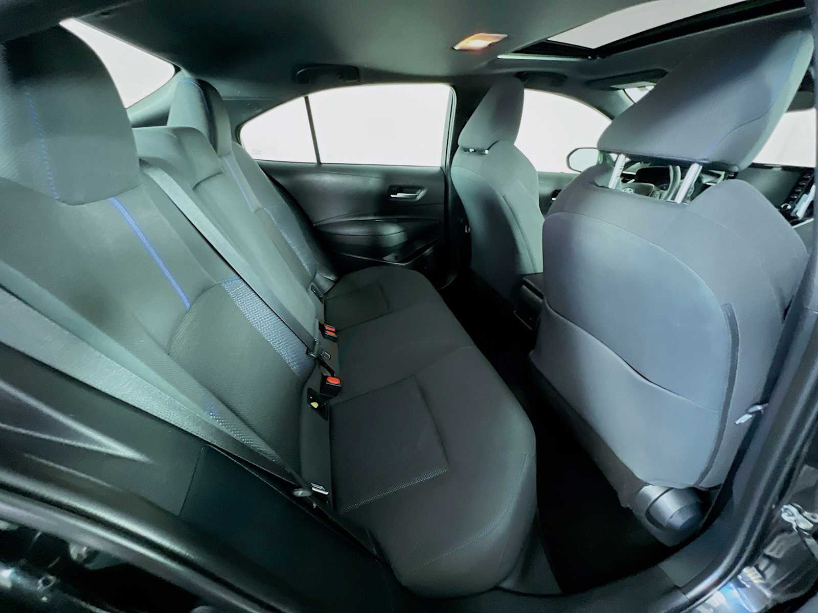 2021 Toyota Corolla SE - Photo 26
