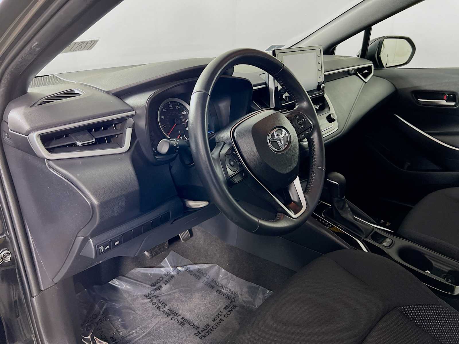 2021 Toyota Corolla SE - Photo 9