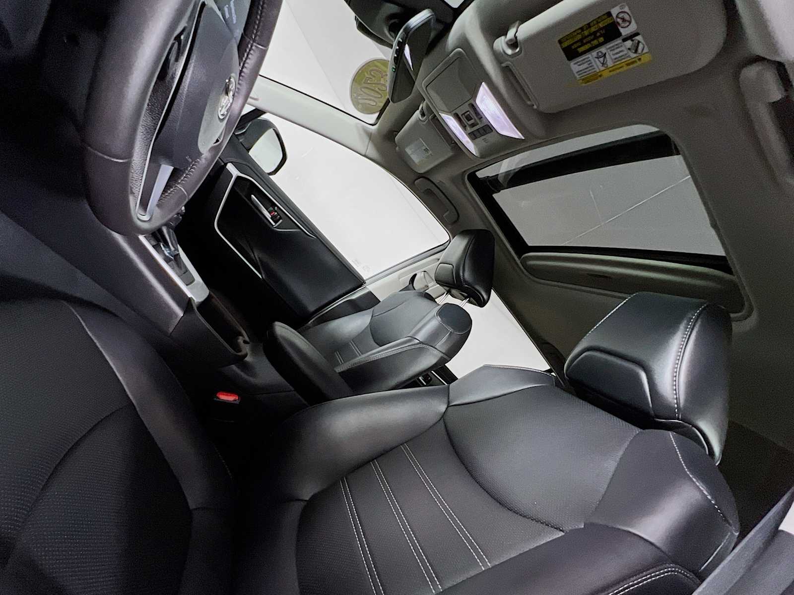 2023 Toyota RAV4 Limited - Photo 22