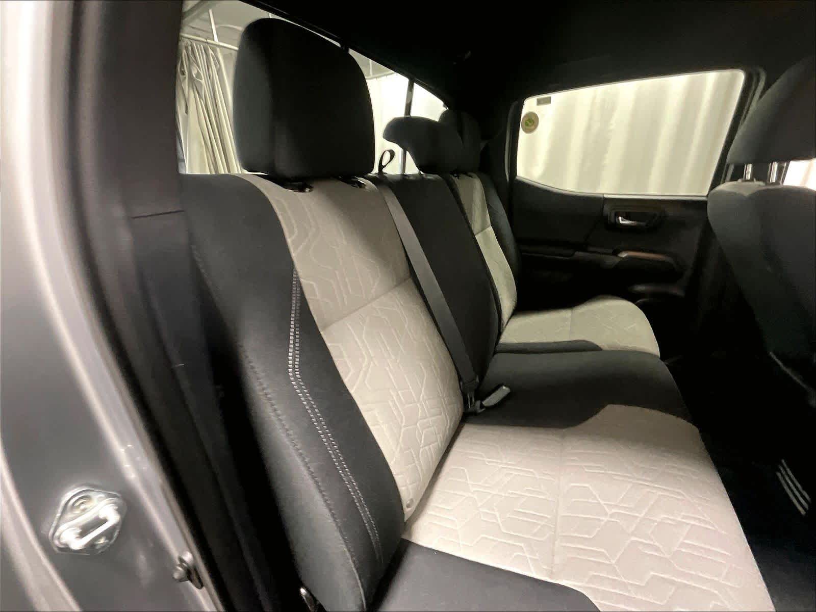 2021 Toyota Tacoma TRD Sport - Photo 16