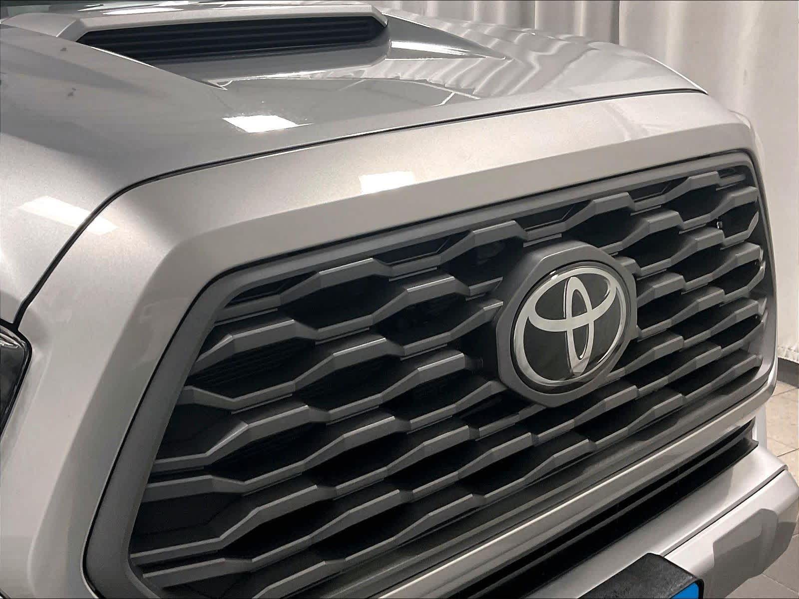 2021 Toyota Tacoma TRD Sport - Photo 31