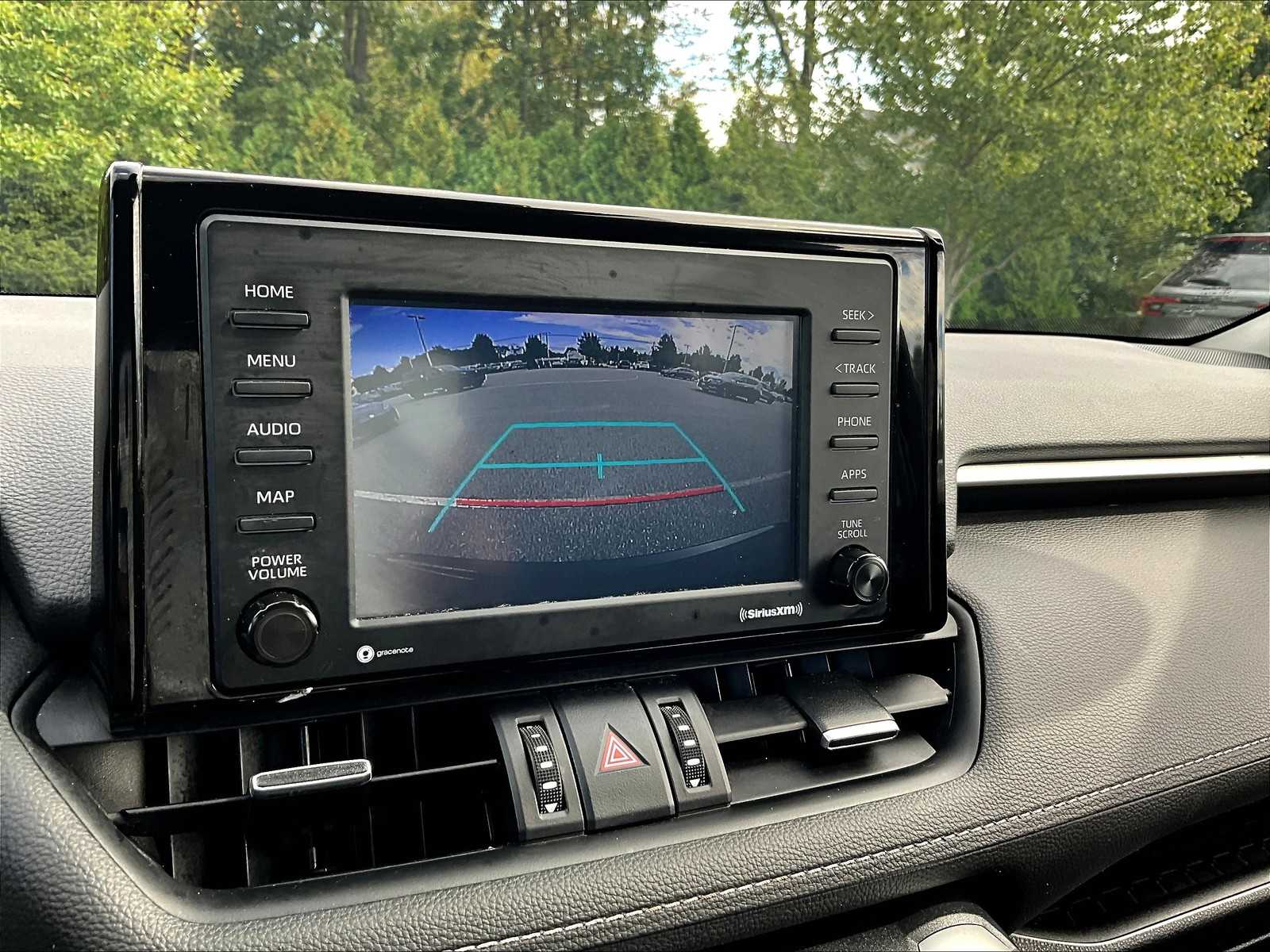 2022 Toyota RAV4 Hybrid XLE Premium - Photo 19