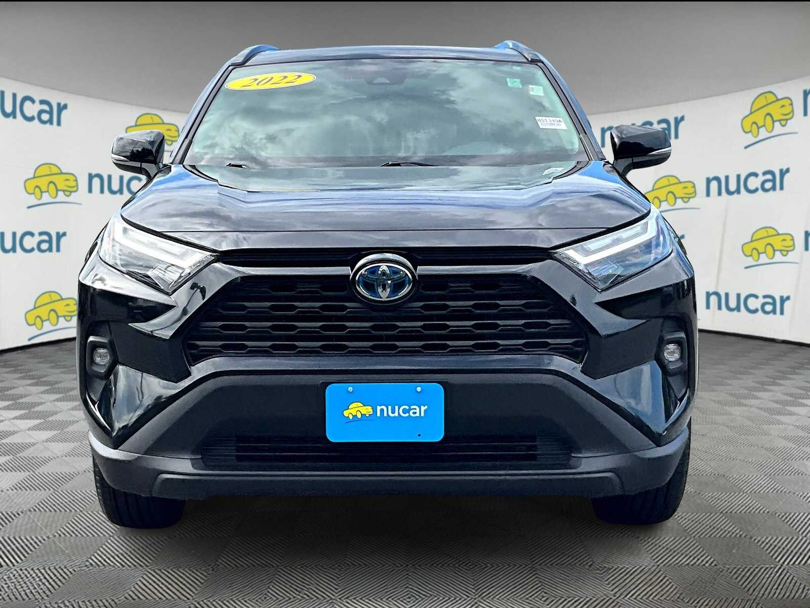 2022 Toyota RAV4 Hybrid XLE Premium - Photo 2