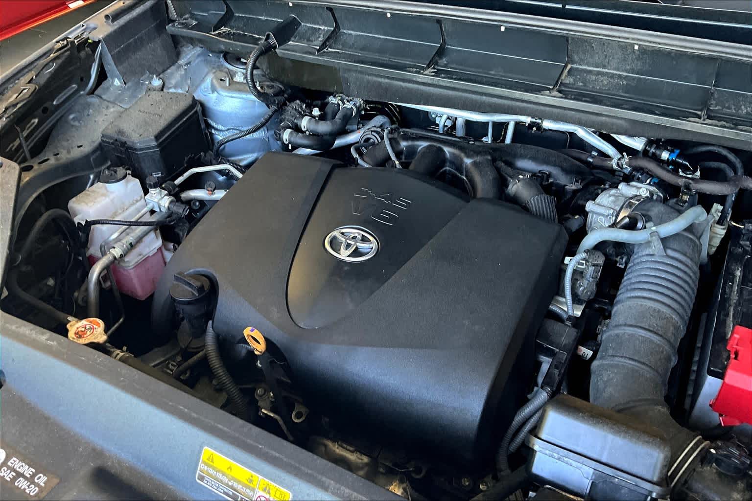 2021 Toyota Highlander LE - Photo 36