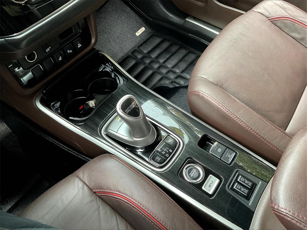 2018 Mitsubishi Outlander PHEV SEL - Photo 19
