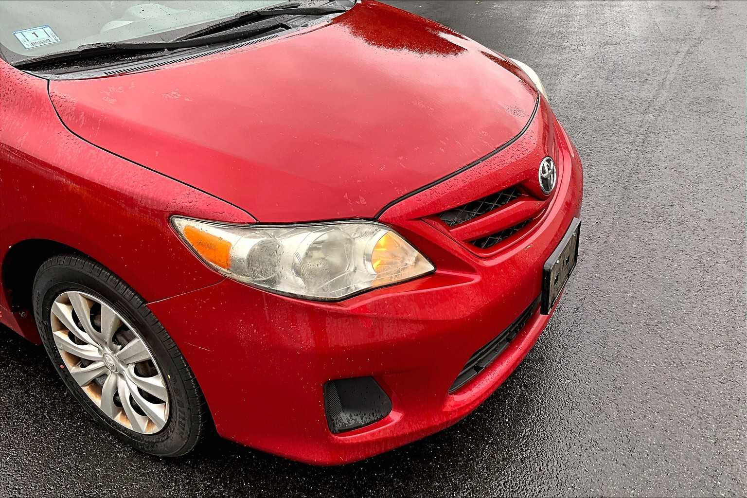 2012 Toyota Corolla LE - Photo 5