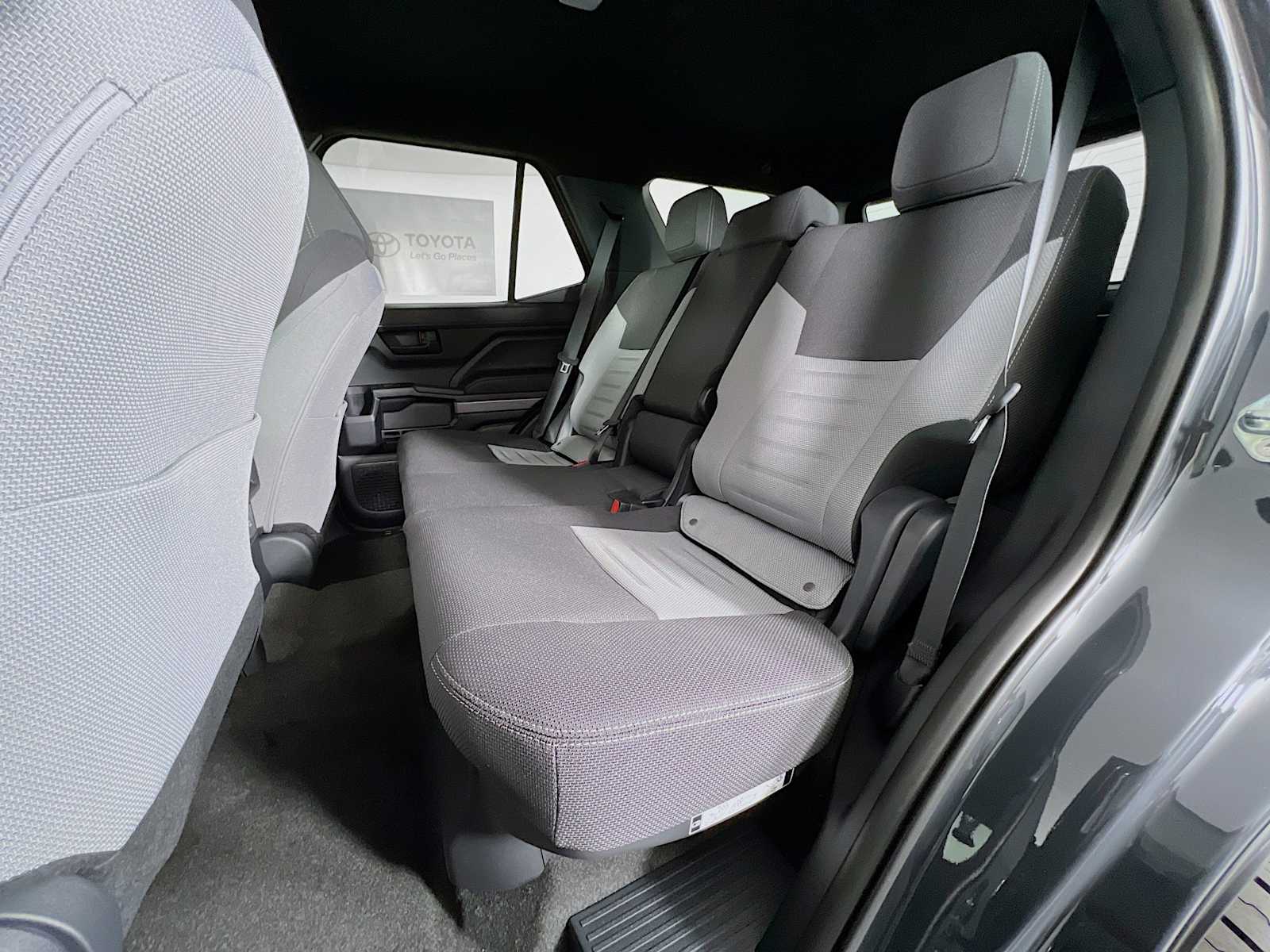 2025 Toyota 4Runner Hybrid TRD Off Road - Photo 13